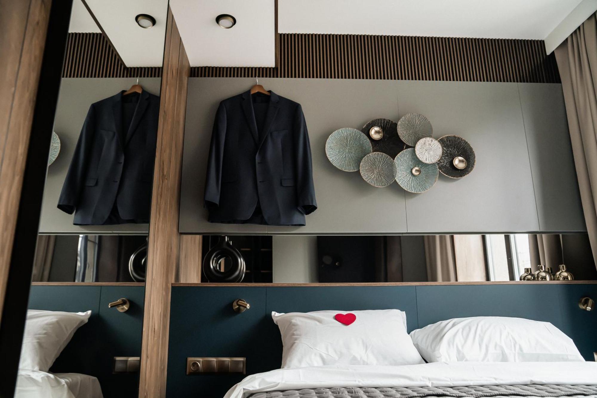 Four Sisters Luxury Rooms In Siauliai Ngoại thất bức ảnh