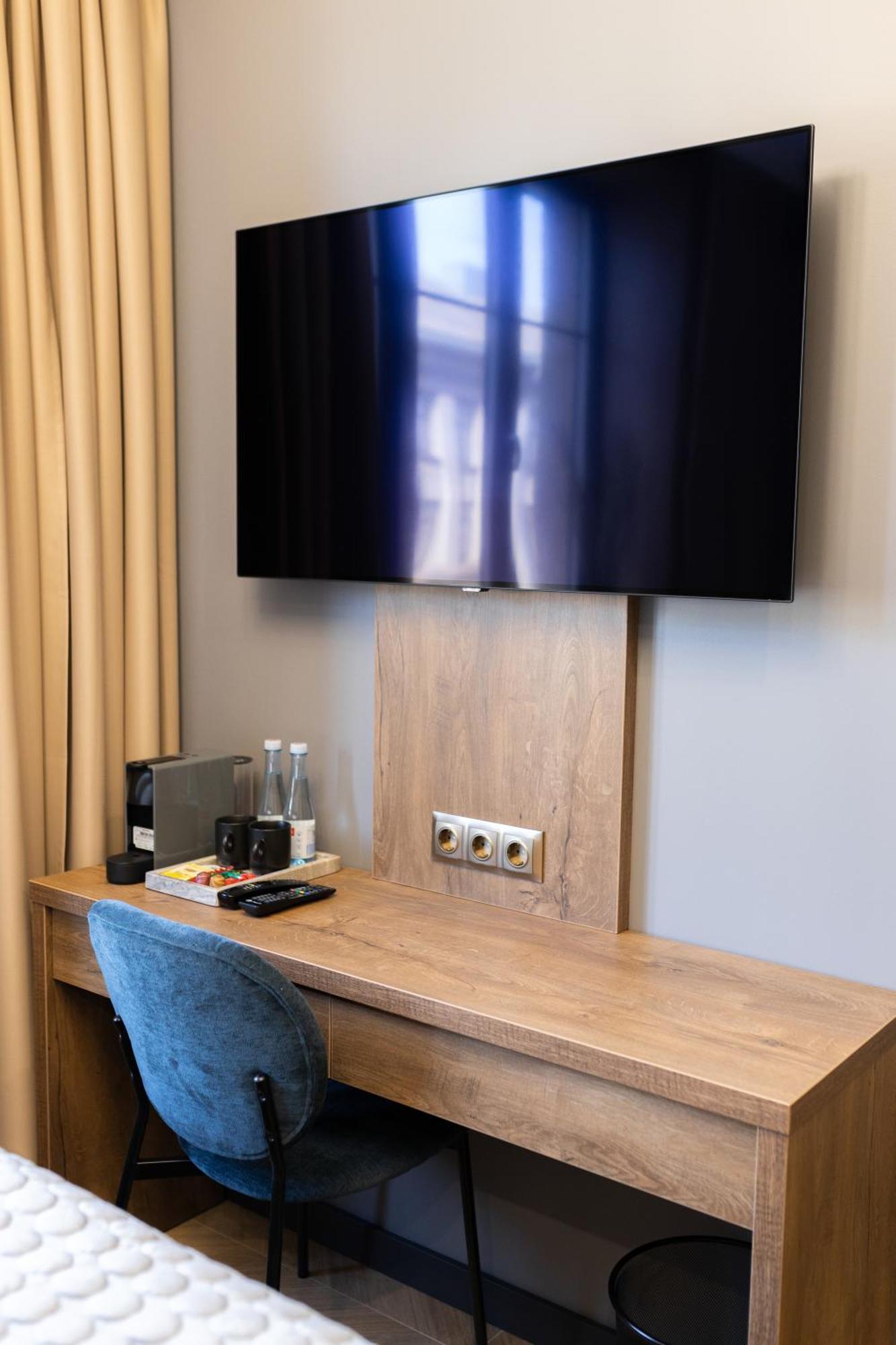 Four Sisters Luxury Rooms In Siauliai Ngoại thất bức ảnh